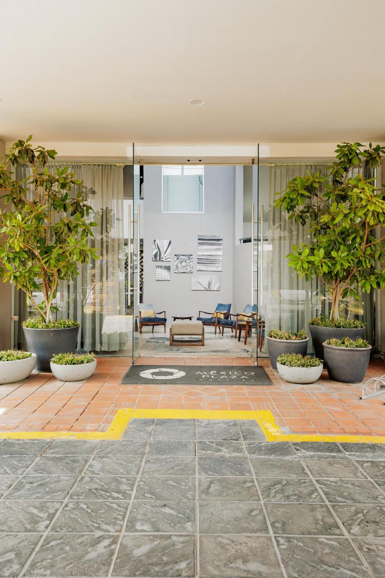 Hotel Suites Mexico Plaza Leon Campestre Ngoại thất bức ảnh
